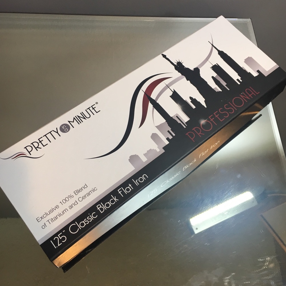 1.25’’ professional hair straightener